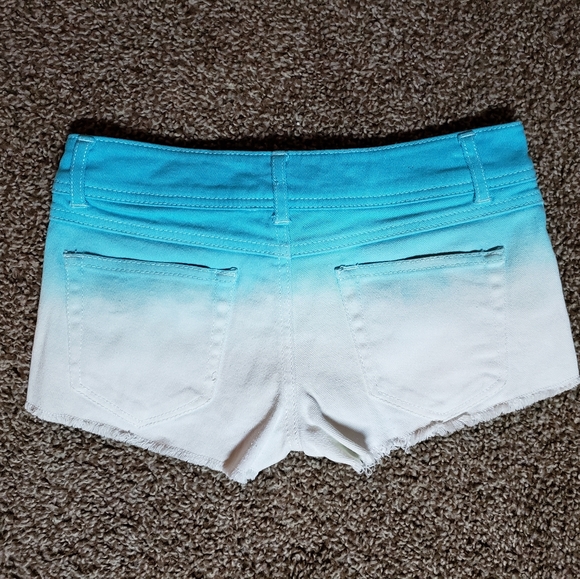 Rue 21 turquoise ombré low-rise jean shorts - Picture 2 of 7